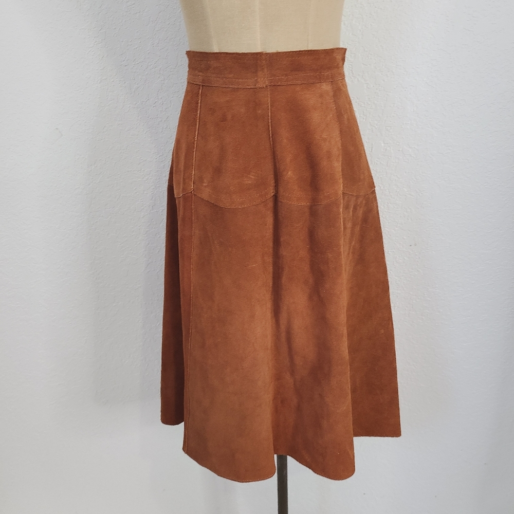 70s Vintage Brown Suede Leather Button Up Skirt - Picture 6 of 11